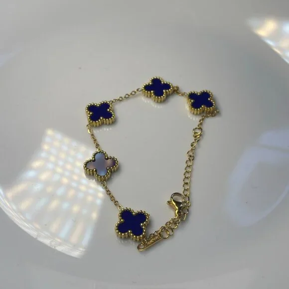 Midnight Fleur Bracelet: Adjustable Clover Charm in 14k Gold-Filled over Ss - Picture 3 of 3